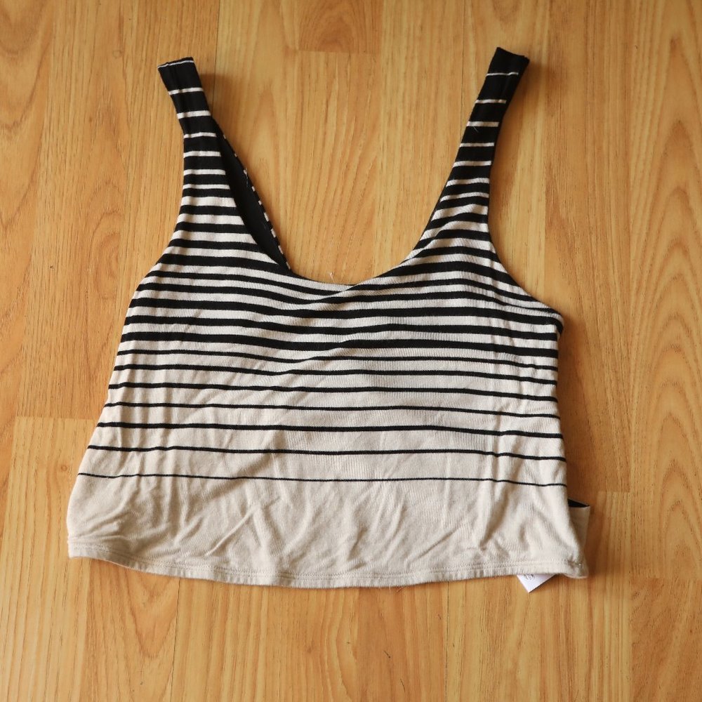 Cute crop top by Silence + Noise from Urban Outfit